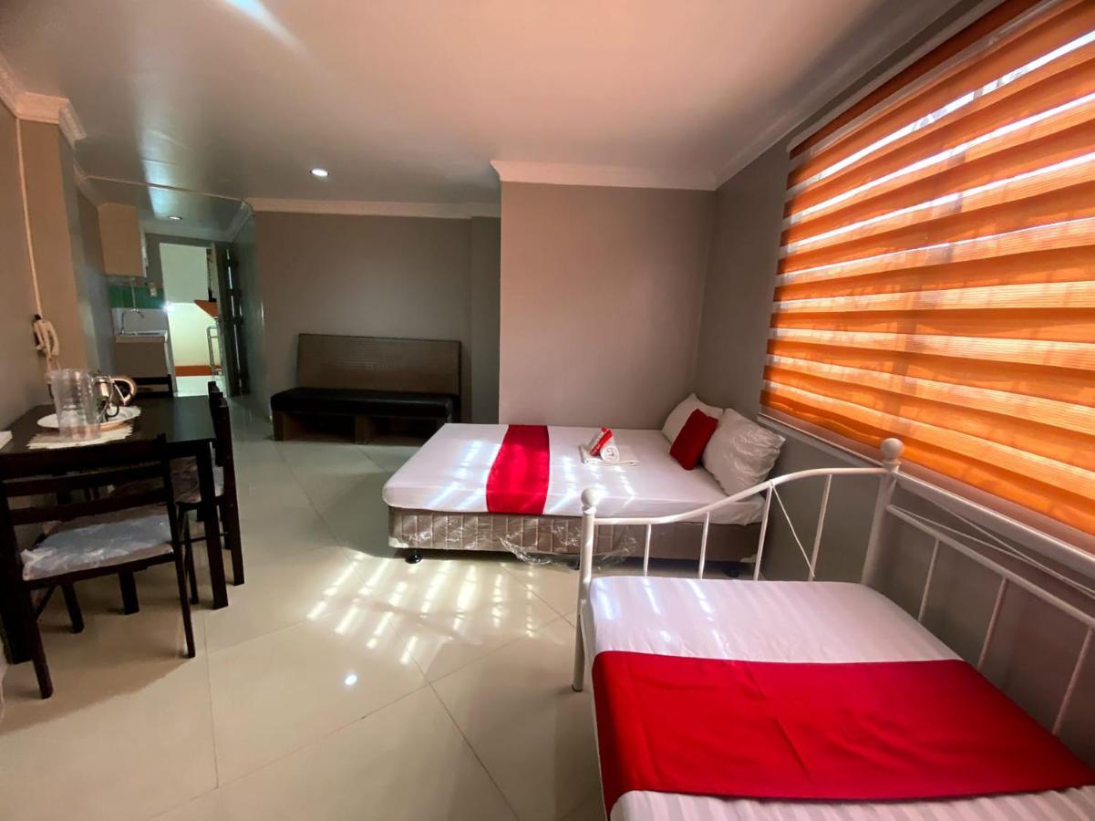Oyo 104 Manila Venetian Hotel Eksteriør bilde