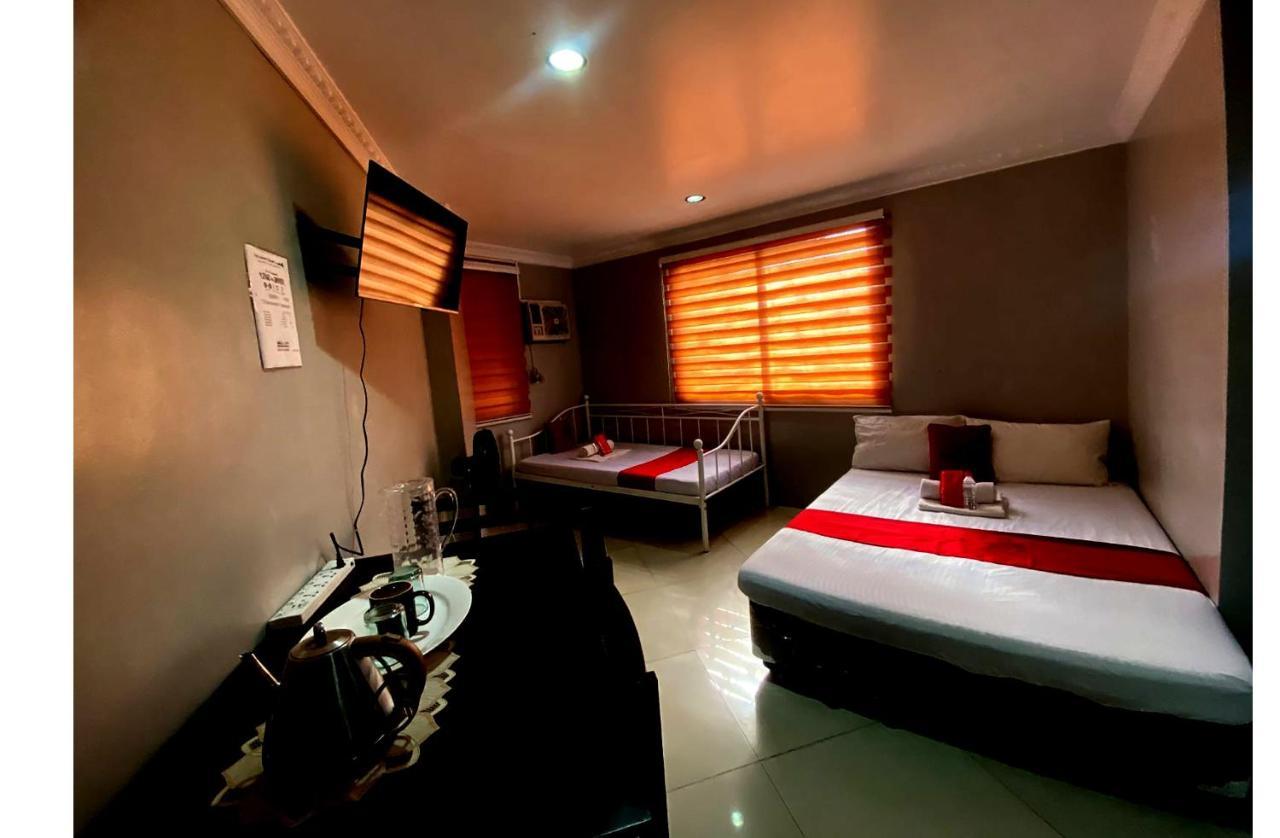 Oyo 104 Manila Venetian Hotel Eksteriør bilde