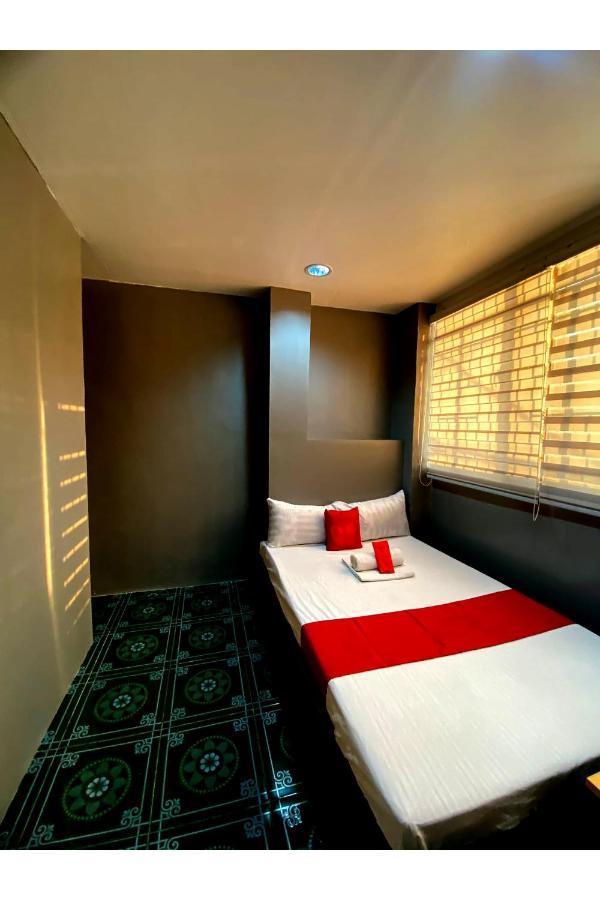 Oyo 104 Manila Venetian Hotel Eksteriør bilde